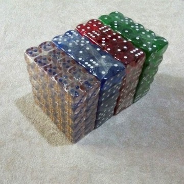 台灣24H出貨【透明壓克力骰子】骰子 透明骰子 玩樂骰子 麻將骰子  大富翁骰子 休閒用品 聚會遊戲 桌遊 家庭玩樂