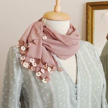 綴蕾絲小花雪紡披肩【瑪莉】可可棕