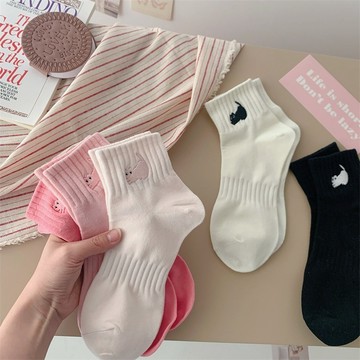 【台灣出貨】貓咪刺繡短襪 粉色系卡通襪子 吸汗透氣襪子 簡約百搭短襪 貓咪刺繡襪子 白色襪子 船型襪 刺繡 可愛襪子 運
