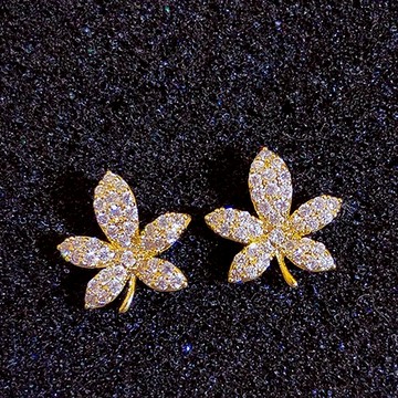 隔日出貨 歐美 專櫃 楓葉 莫桑鑽 耳環 奧地利水晶 耳釘 耳針 不退色E155