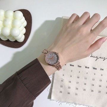 免運🔥森女系復古鏈條腕錶ins風韓版簡約氣質文藝學生女款手錶小衆設計簡約 石英錶 運動錶 防水手錶 學生錶 考試手錶