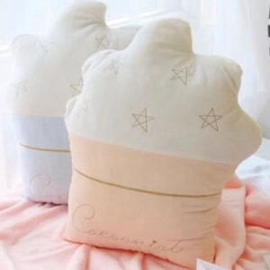 美麗大街【HB106110110】日系馬卡龍冰淇淋蛋糕靠枕兩用抱枕毯子家居辦公室午睡毯