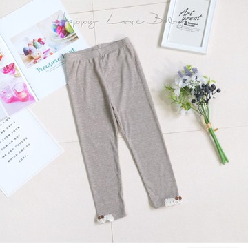 輕柔坑條燕麥咖緹花蝴蝶結內搭褲 秋冬童裝 女童長褲 女童休閒褲 女童內搭褲 休閒長褲 秋冬長褲