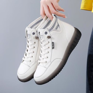 小白鞋新款學生平底短靴女生加絨保暖百搭高幫鞋厚底外穿休閑鞋