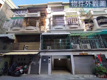 漢民商圈/小港森林公園7房翻新車庫美透天｜高雄市小港區松金街