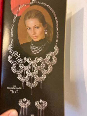 Vintage古董銀色大領項鍊 Sarah Coventry 1973年 n80