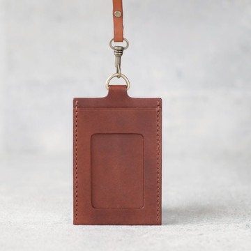 淡棕色真皮手工直橫式證件卡套-含掛繩