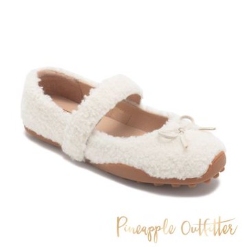 Pineapple Outfitter-FELIX 甜進心裡羊羔毛瑪莉珍鞋-白色