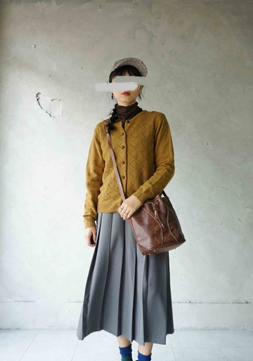 尋寶古著-枯葉芥黃色立體幾何鉤織薄針織外套