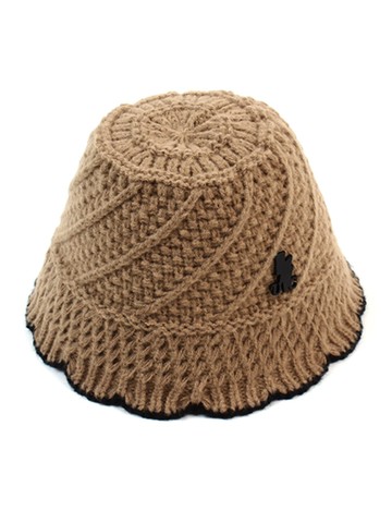 Scalloped Edge Knitted Bucket Hat Beige