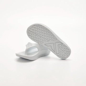 輕量夾腳拖 時尚白 ML