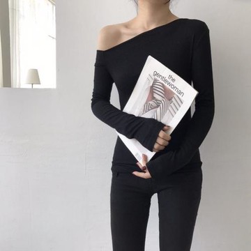 早秋新款韓版純色露肩修身顯身材長袖打底衫T恤女上衣