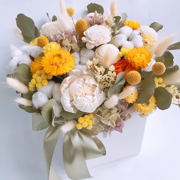 乾燥花盆花黃白色系