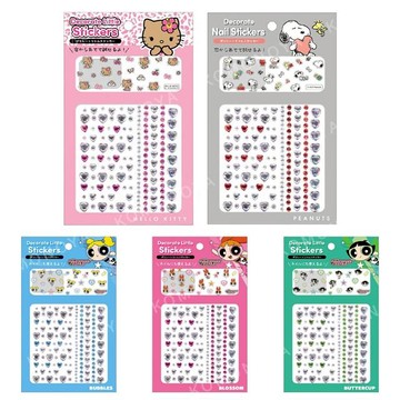 小禮堂 Sanrio 三麗鷗 Kitty 史努比 飛天小女警 造型水鑽貼紙 (愛心款)