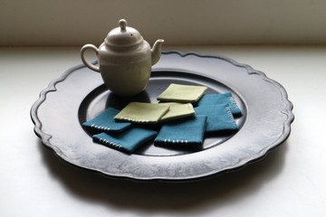 迷你刺繡杯墊 / 孔雀藍、草綠