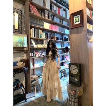 FunnJ方幾德魯納千金收腰海邊度假連衣裙露背掐腰a字吊帶沙灘長裙