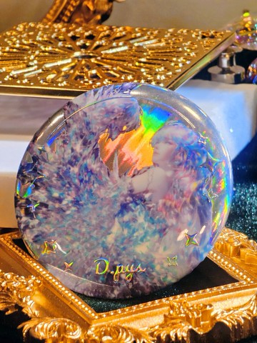 藝術徽章 【共感-雙生】 | 精品浮雕鐳射銀工藝 | 原創文創插畫