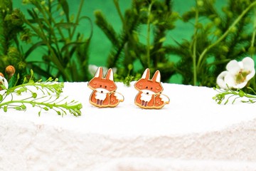 小狐狸 Fox 山系可愛動物 夾式耳環 低敏鋼針 生日禮物 紙盒包裝