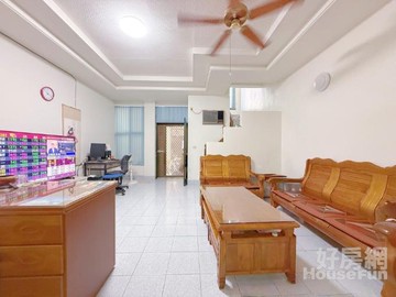 歸仁傳統孝親透天墅｜溫馨格局 明亮舒適首選｜台南市歸仁區中正十六街