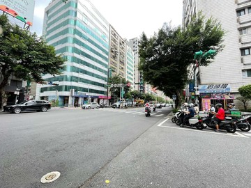 通化醒目黃金店面☞中信房屋鄭光宇☜｜台北市大安區通化街