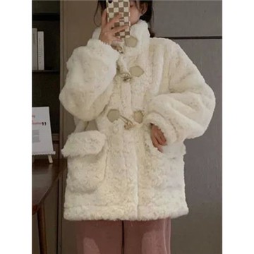 牛角扣羊羔毛絨外套女士秋冬季2025年新款加絨加厚小香風短外套潮