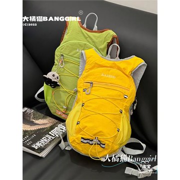 設計感戶外騎行徒步登山包女輕便爬山裝備背包運動健身旅游雙肩包
