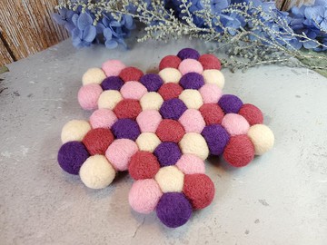 苺果三重奏乳酪花形羊毛氈隔熱墊 家居擺飾 中形隔熱墊