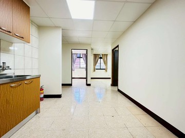 桃園民生路低樓美寓⭐精華地段⭐屋主誠意十足誠談｜桃園市桃園區民生路