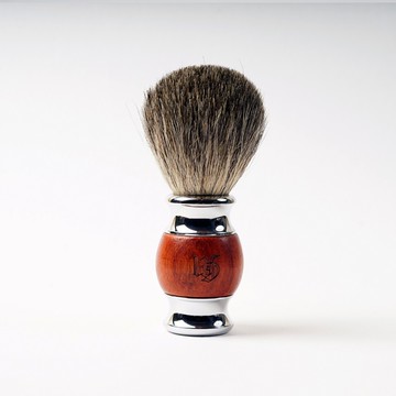 英國 Grand Manner 紅檀木 獾毛刮鬍刷（鬍刷鬍泡刷刮鬍泡刷 獾毛刷）刷出豐富綿密刮鬍泡 節省刮鬍膏刮鬍皂用量