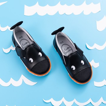 Matt 呆呆鯊魚休閒鞋