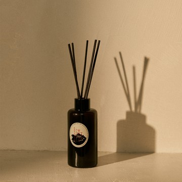 Karmakamet香氛擴香瓶（附12支擴香藤枝）