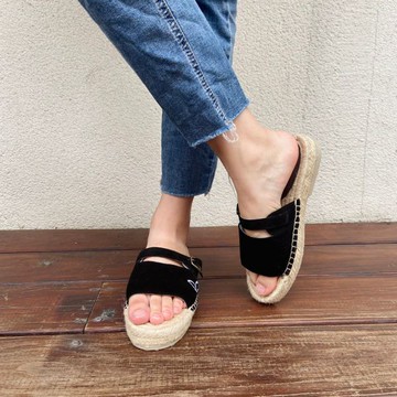 【One Shoe】海の戀 戀海麂皮草編拖鞋-黑