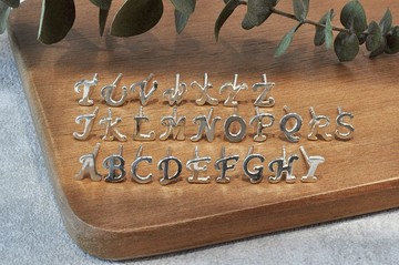 二毛銀【26個英文字母耳環】銀、金