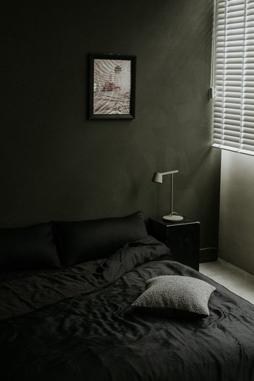 100% TENCEL天絲床包四件組 - 靜謐黑(60支)