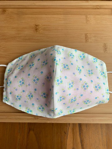 文青風環保進口雙層紗透氣布口罩套 清新小花  白底
