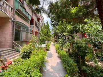 急售~勇敢出價~金龍路花園透天｜桃園市龍潭區金龍路