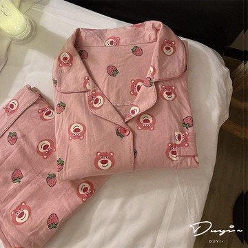 DUYI~夢詩睡衣女春秋季長袖日系可愛卡通草莓熊薄款可外穿學生家居服兩件套
