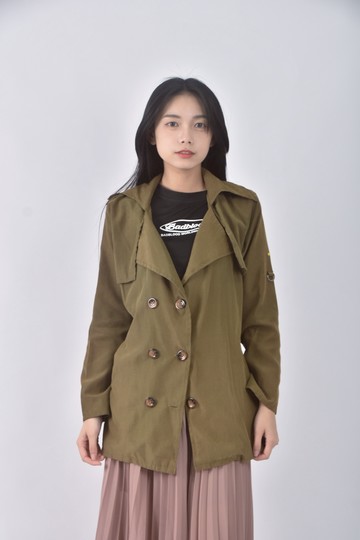 (S) 倩倩服飾排扣綠色外套