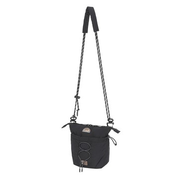 BBC EARTH 男女 Sacoche Bag 側背包 BLACK BEUGXYQ01160