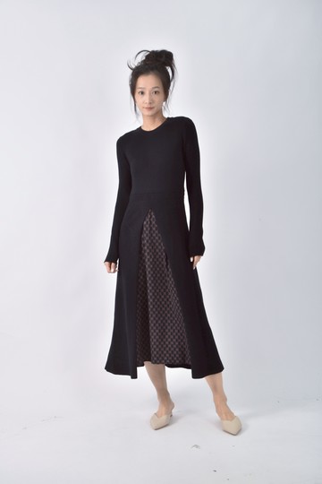 (S) andemiu針織藍色洋裝