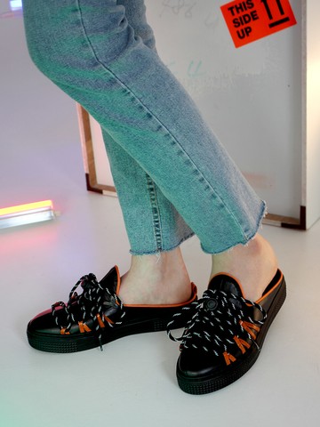 Axias Men Mule