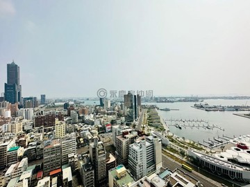 專約-國硯亞灣超高樓稀有全海景君臨天下-三車位｜高雄市苓雅區新田路