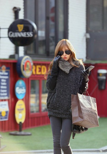 2015秋冬새로운毛茸茸大翻領毛衣十天預購+現貨