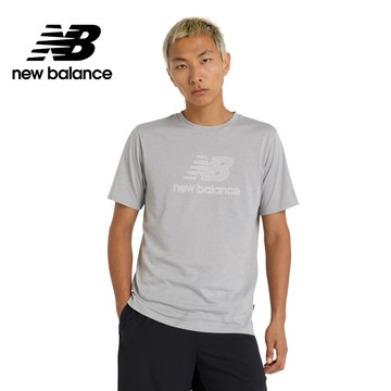 [New Balance]吸濕排汗短袖上衣_男性_灰色_MT51003AG