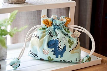 淺綠恐龍 束口袋 化妝品收納袋