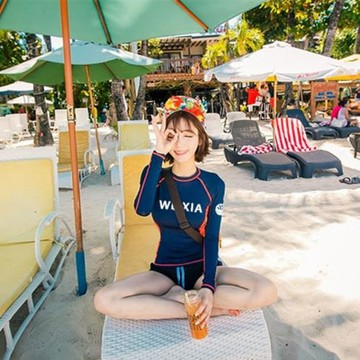 少女度假風套裝長袖防曬保守平角褲沙灘運動打球海上浮潛沖浪服女