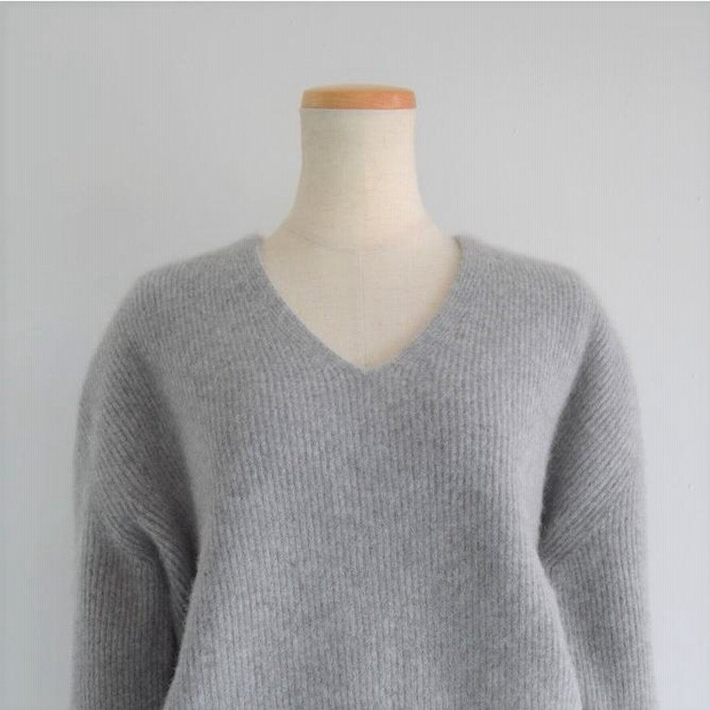 バトナー BATONER Cashmere fox V-neck グレー
