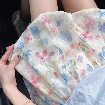 超短褲裙🔥夏日防走光顯瘦神器 自帶安全褲內襯 跑步騎車不怕曝光 甜美辣妹穿搭必備 生日交換禮物冰絲碎花花苞褲女短褲夏季