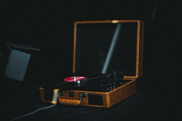 特價清倉高音質鐵三角無線手提黑膠唱機 經典動磁唱頭支援USB播放