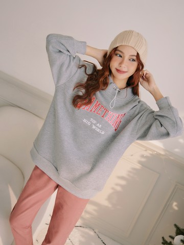 保暖內刷毛縮口高領刺繡大學T